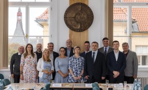 Albertus pošesté ocenil vynikající učitele